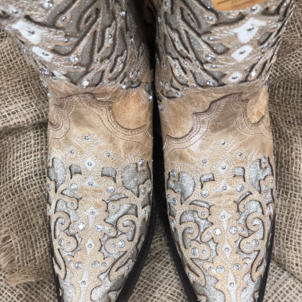 Corral boots - Picture 3 of 5